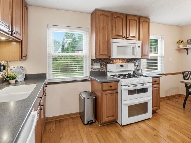 5577 Raceview Avenue, Cincinnati, OH 45248 Photo 13