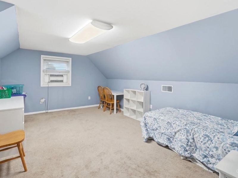 5577 Raceview Avenue, Cincinnati, OH 45248 Photo 23