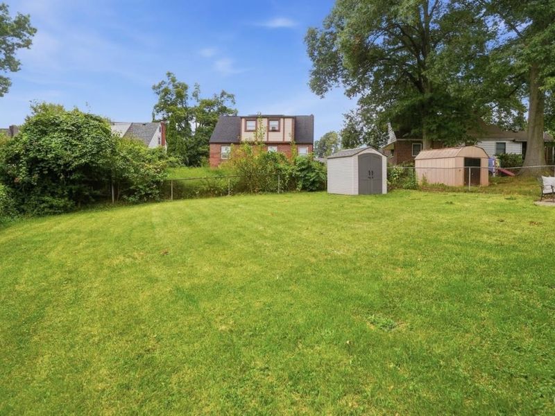 5577 Raceview Avenue, Cincinnati, OH 45248 Photo 32