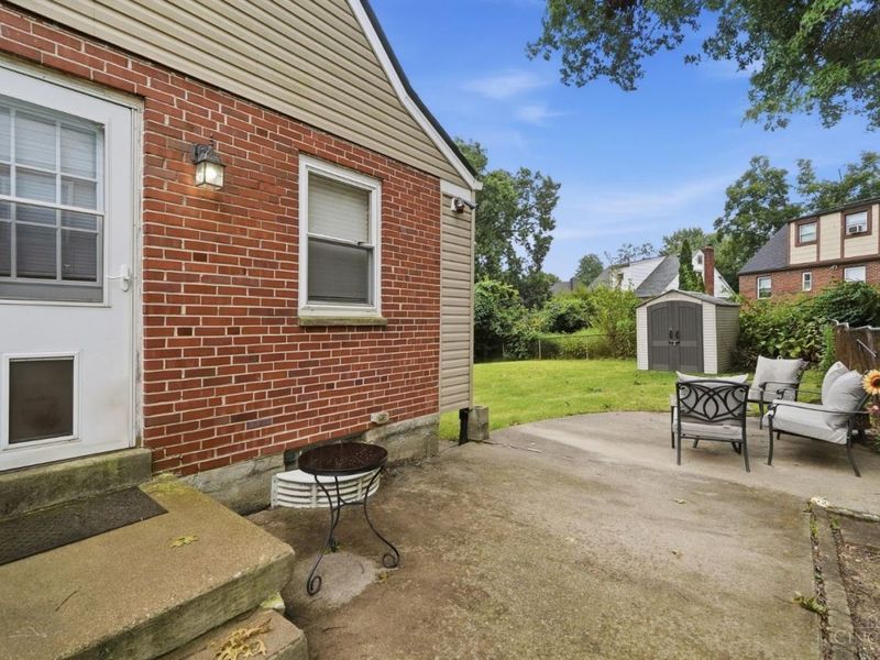 5577 Raceview Avenue, Cincinnati, OH 45248 Photo 36