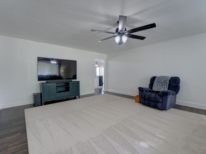 1381 Oaktree Drive, Greenville, OH 45331 Photo 15