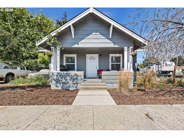 2206 MITCHELL AVE, Baker City, OR 97814