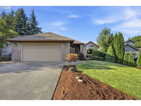1433 BEGONIA AVE, Forest Grove, OR 97116