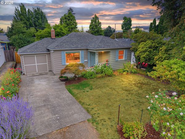 4813 NE 78TH AVE, Portland, OR 97218