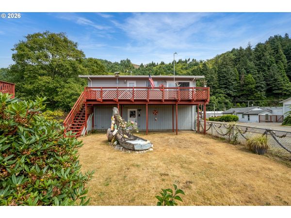 8310 CEDAR ST, Rockaway Beach, OR 97136