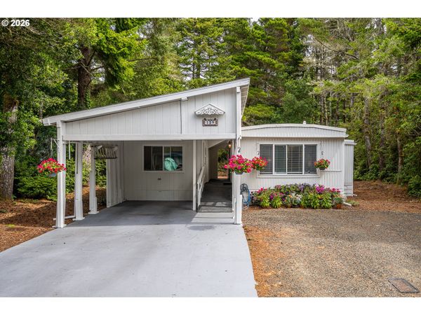 1600 RHODODENDRON DR, Unit 129, Florence, OR 97439