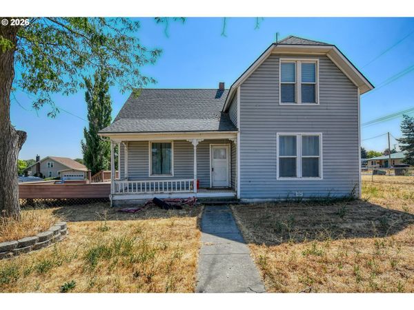 285 COLLEGE ST, Adams, OR 97810