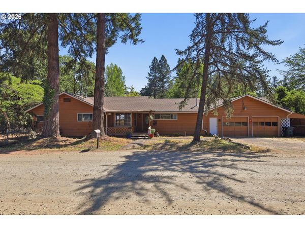 25804 WIGGINS LN, Veneta, OR 97487