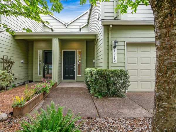 4220 NE SIMPSON CT, Portland, OR 97218