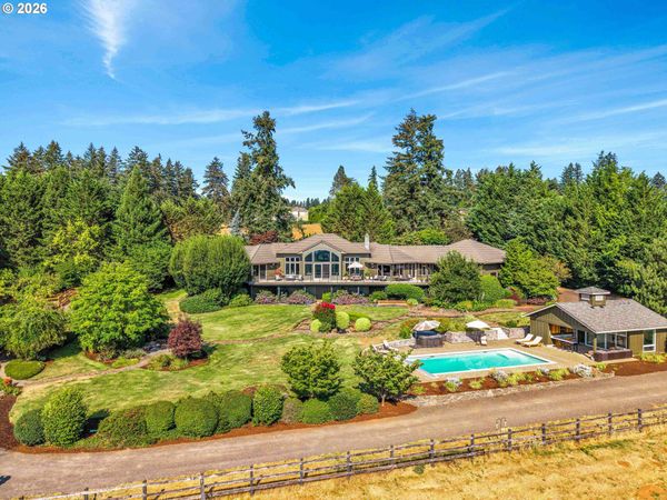 27019 SW LADD HILL RD, Sherwood, OR 97140