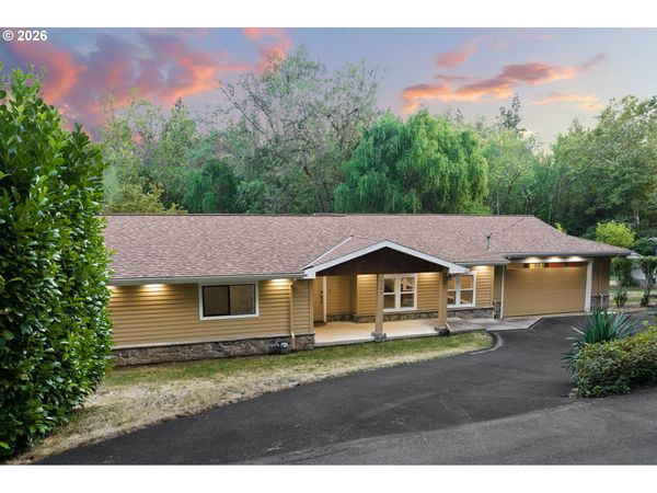 5140 LOWER DR, Lake Oswego, OR 97035