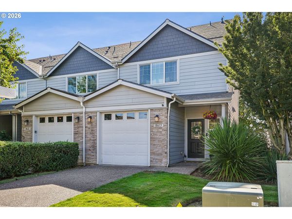 18615 SW 93RD TER, Tualatin, OR 97062