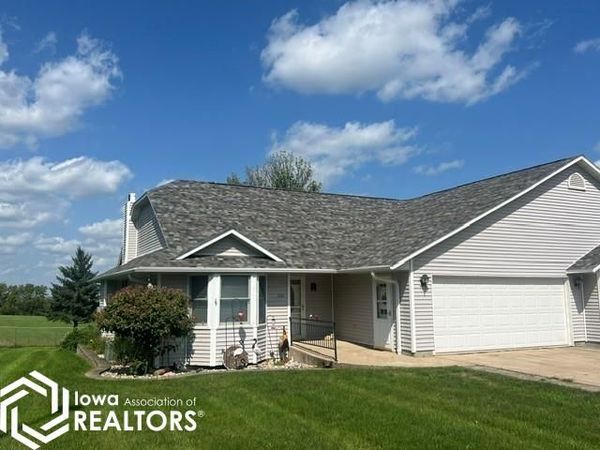 897 Stagecoach Road, Coon Rapids, IA 50058