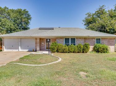 1312 Marlborough Drive, Fort Worth, TX 76134