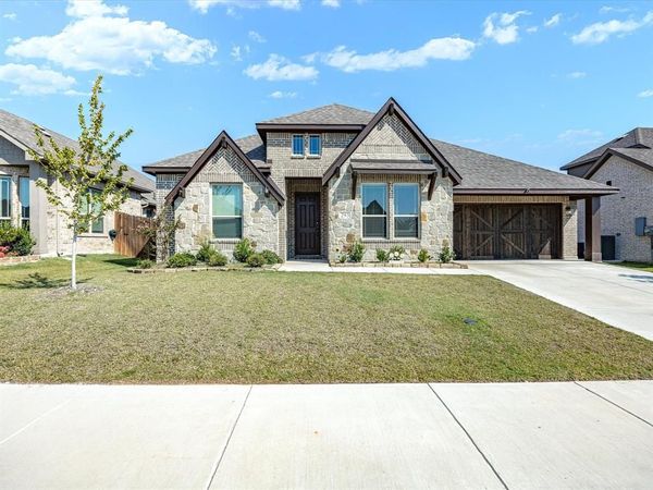 293 Resting Place Road, Waxahachie, TX 75165