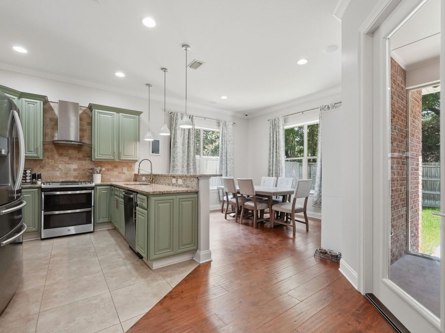 Property Image 17