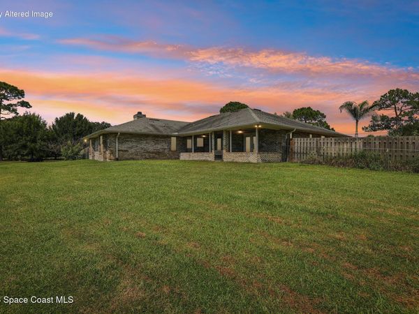 2460 Lacourt Lane, Malabar, FL 32950