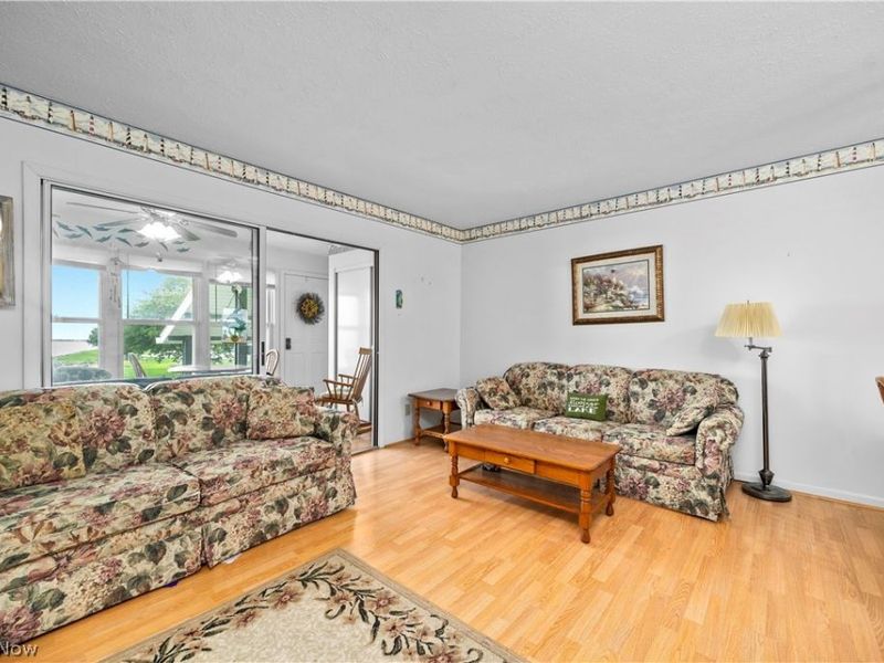 216 W Lakeshore Drive, Unit E, Port Clinton, OH 43452 Photo 10