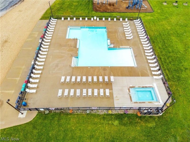 216 W Lakeshore Drive, Unit E, Port Clinton, OH 43452 Photo 33