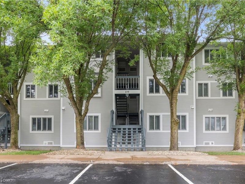 216 W Lakeshore Drive, Unit E, Port Clinton, OH 43452 Photo 37