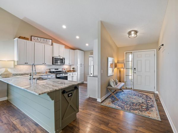 7737 205th Street W, Lakeville, MN 55044