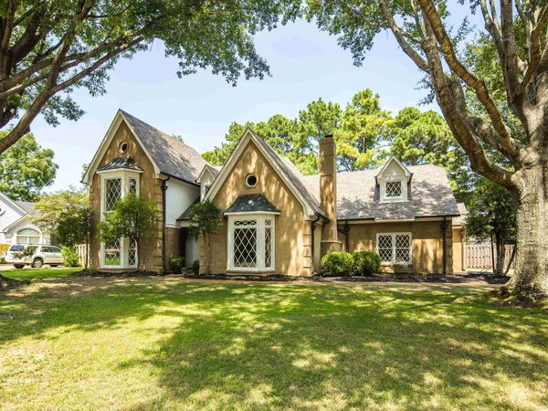 10284 EAGLETON NEST CV, Collierville, TN 38017