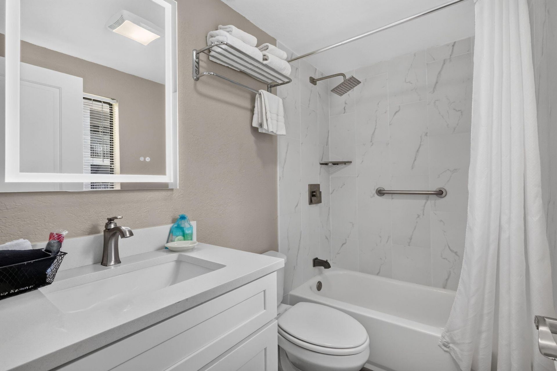 2301 S Ocean Boulevard, Unit 5-B, Boca Raton, FL 33432 Photo