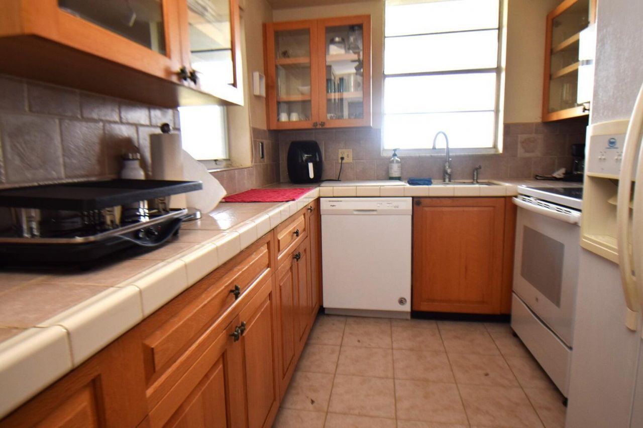 109 Paradise Harbour Boulevard, Unit 414, North Palm Beach, FL 33408 Photo