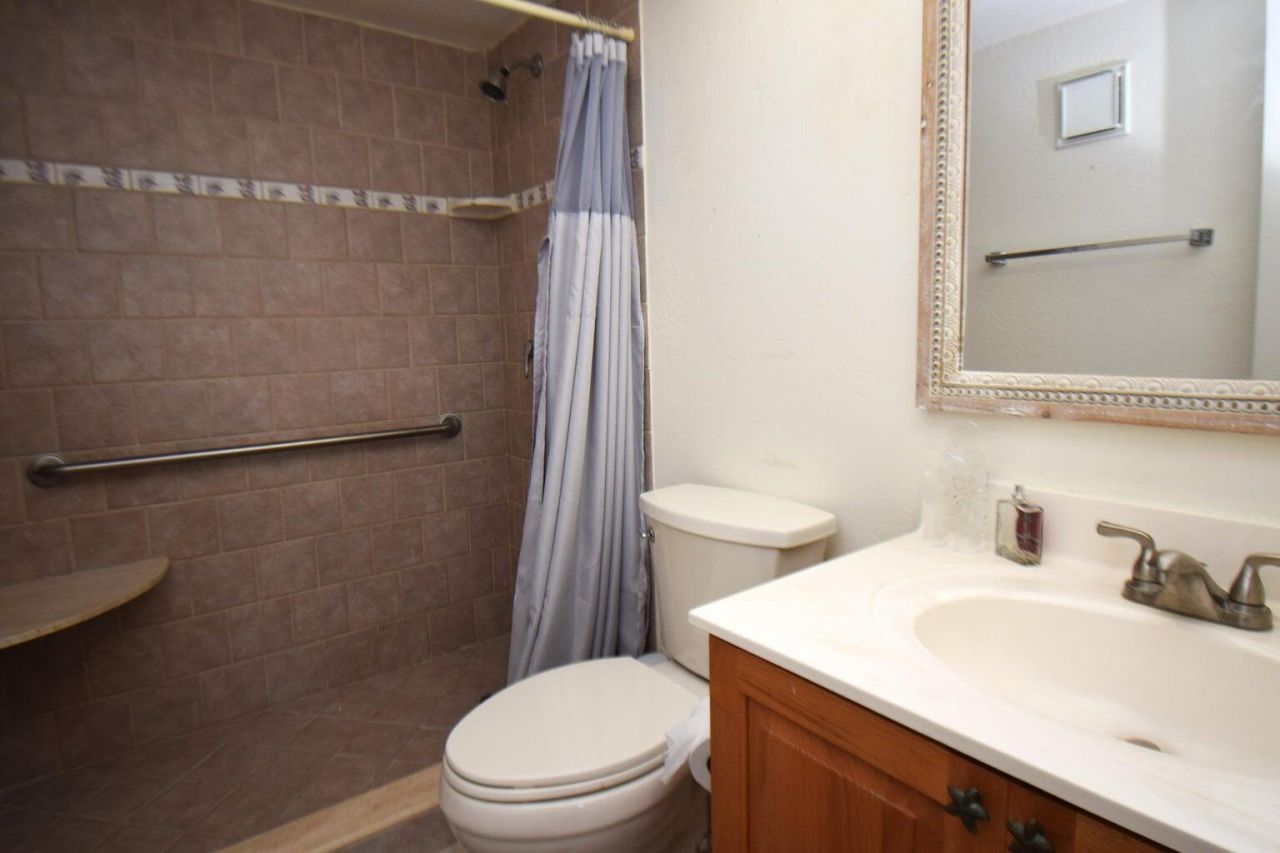 109 Paradise Harbour Boulevard, Unit 414, North Palm Beach, FL 33408 Photo