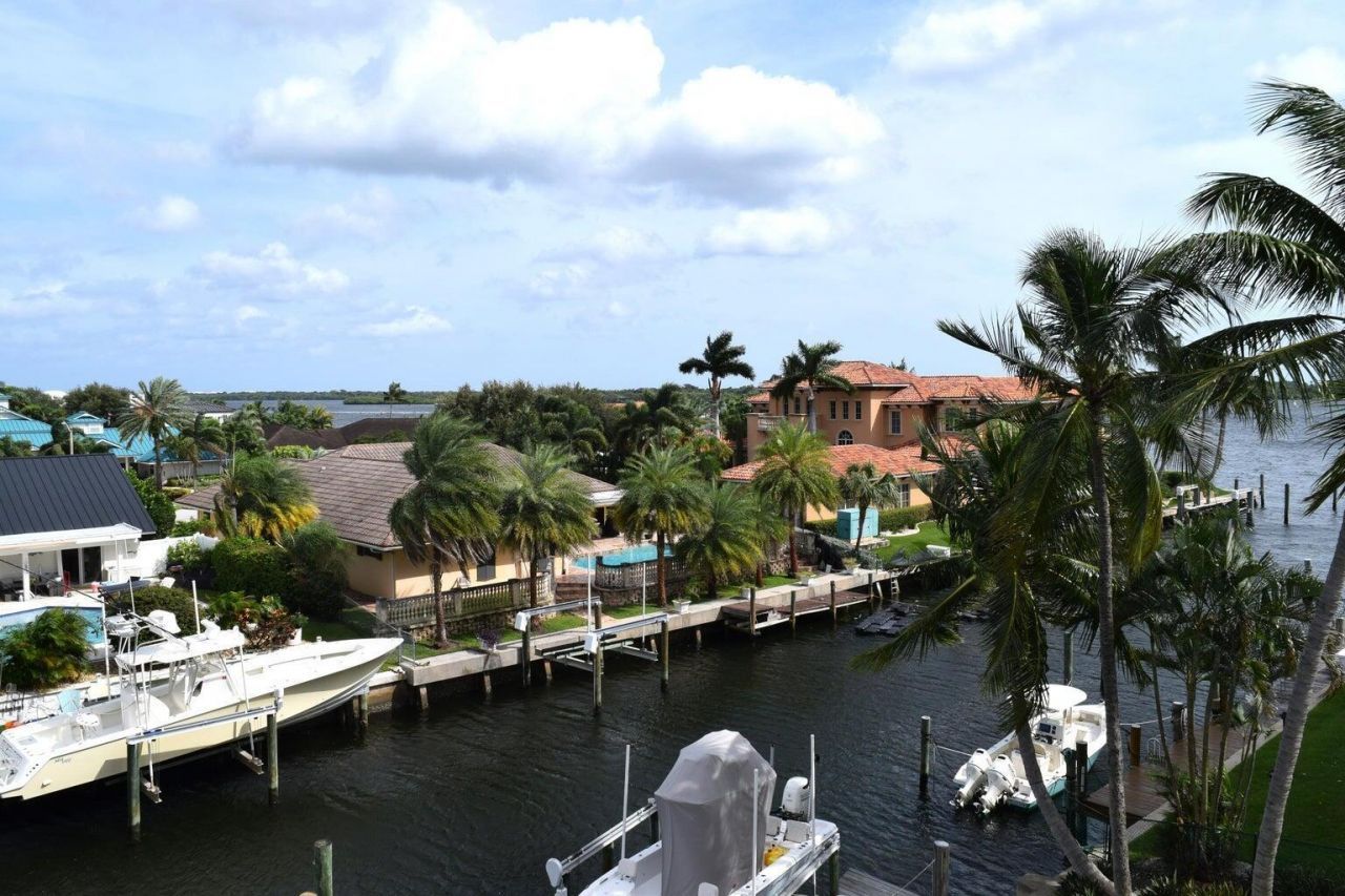 109 Paradise Harbour Boulevard, Unit 414, North Palm Beach, FL 33408 Photo