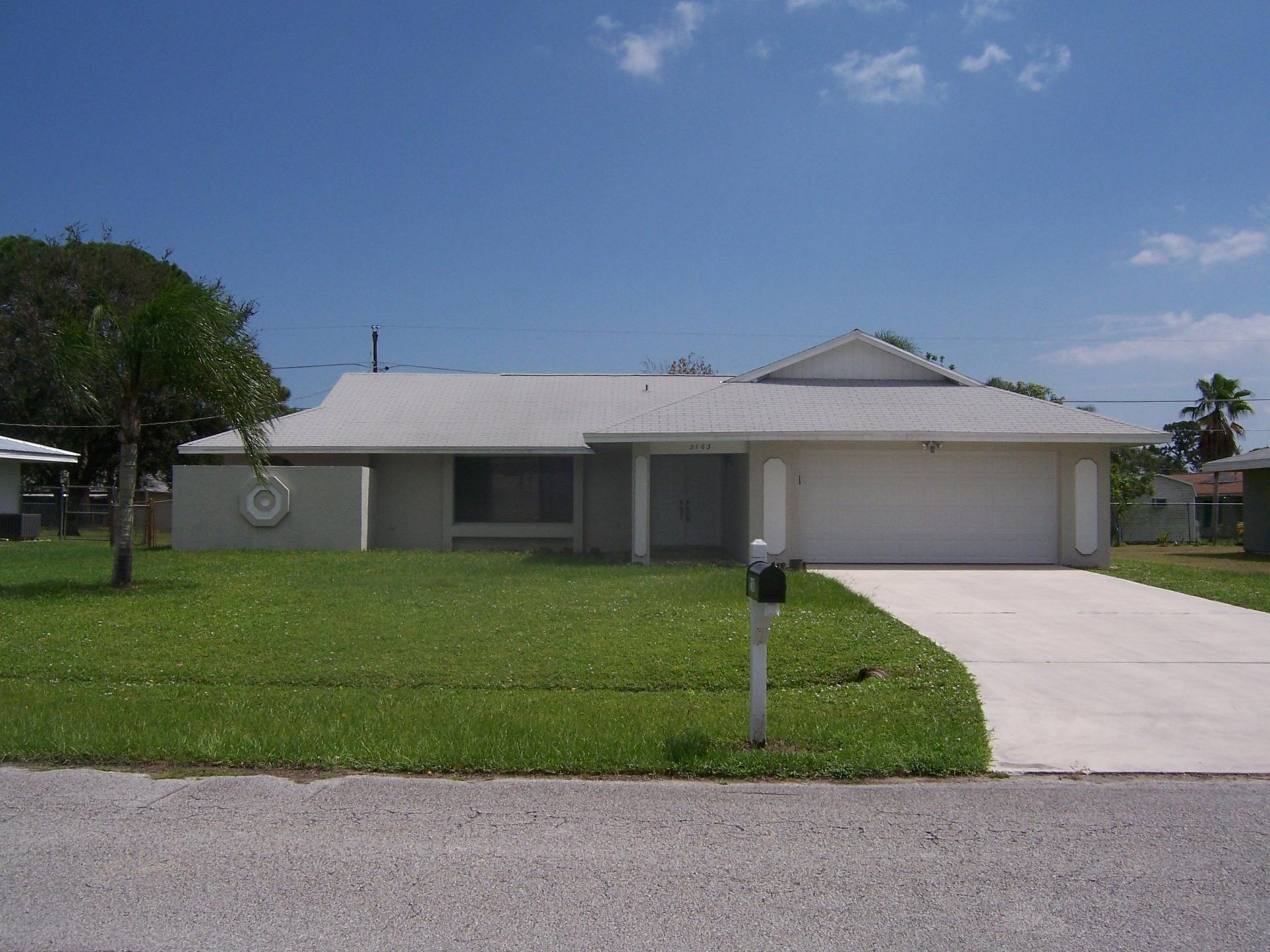 2163 SE Shelter Drive, Port Saint Lucie, FL 34952 Main Photo