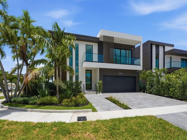 3201 NE 26TH Street, Fort Lauderdale, FL 33305