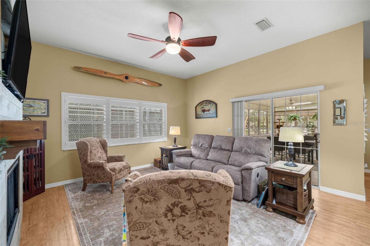 5592 NE 61st Avenue Road , Silver Springs, FL 34488 Photo