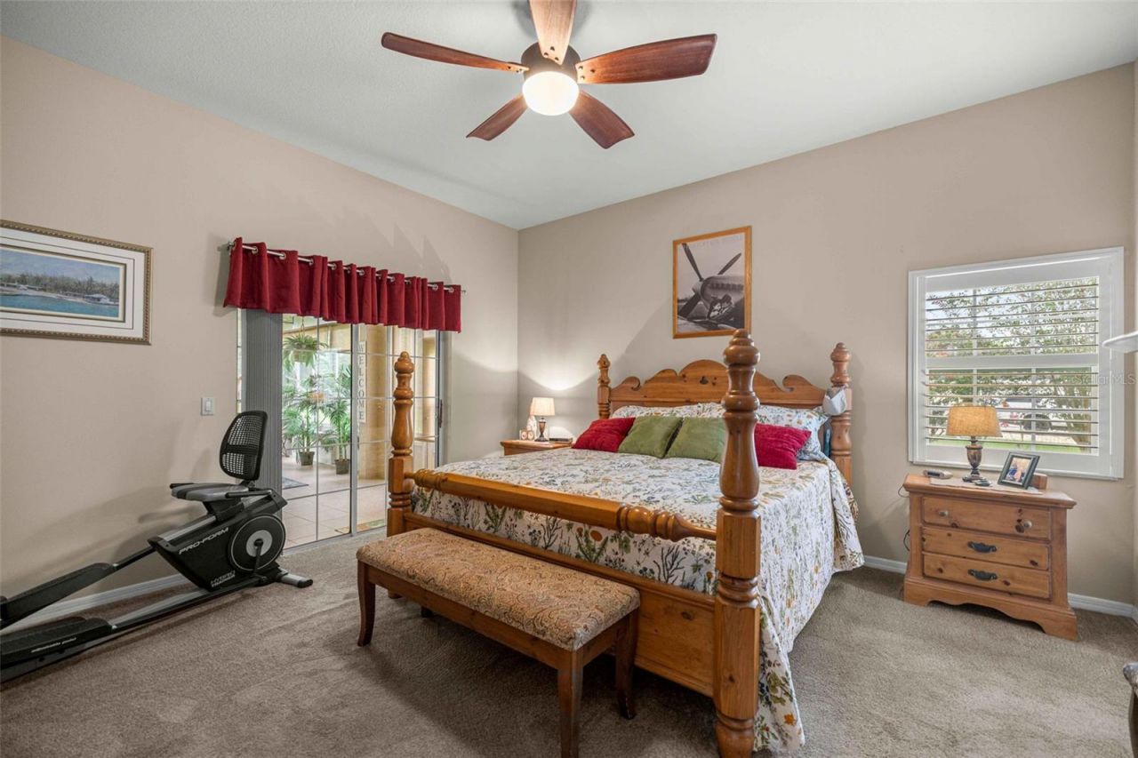 5592 NE 61st Avenue Road , Silver Springs, FL 34488 Photo