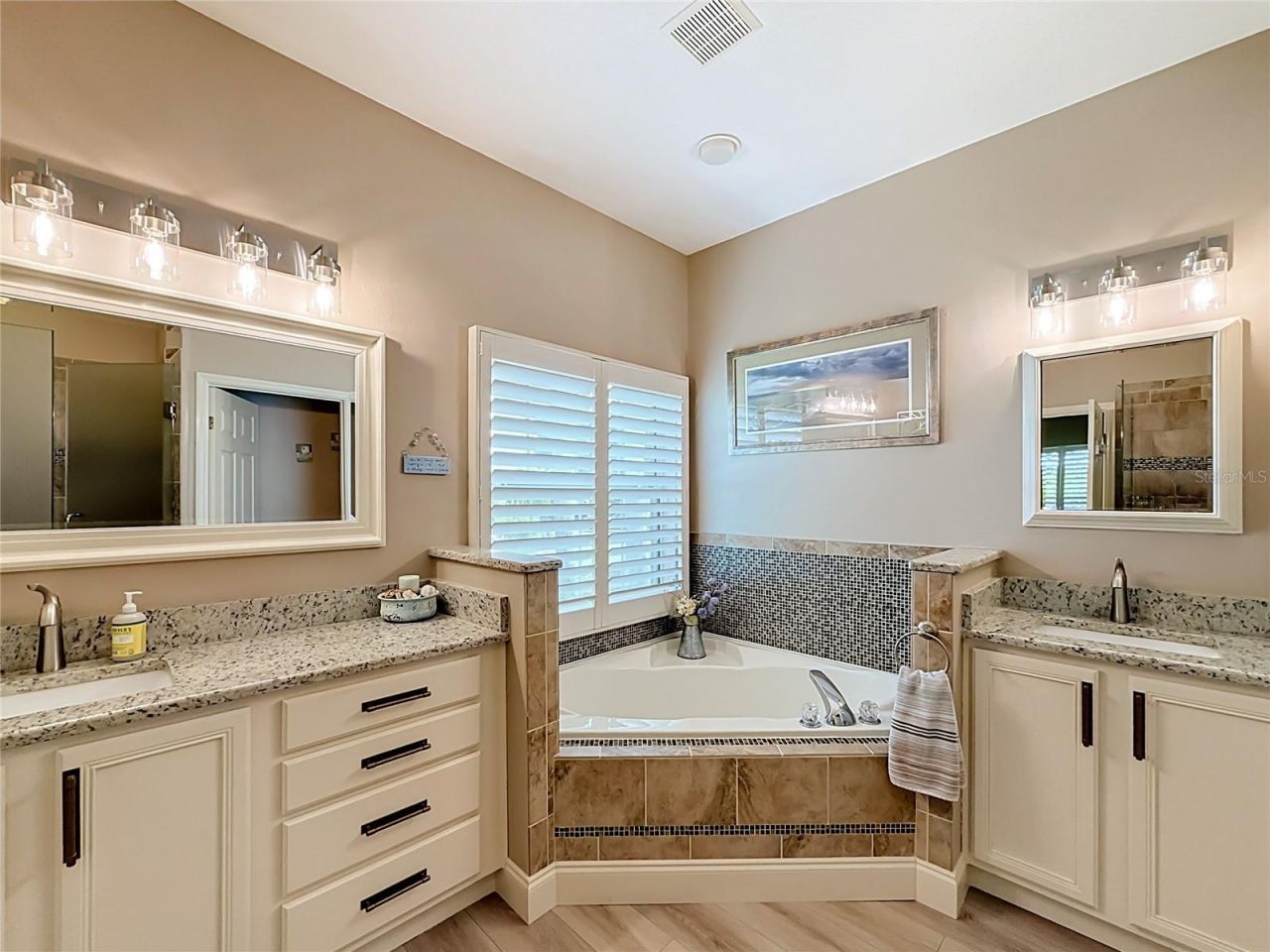 25543 Maurepas Lane , Leesburg, FL 34748 Photo