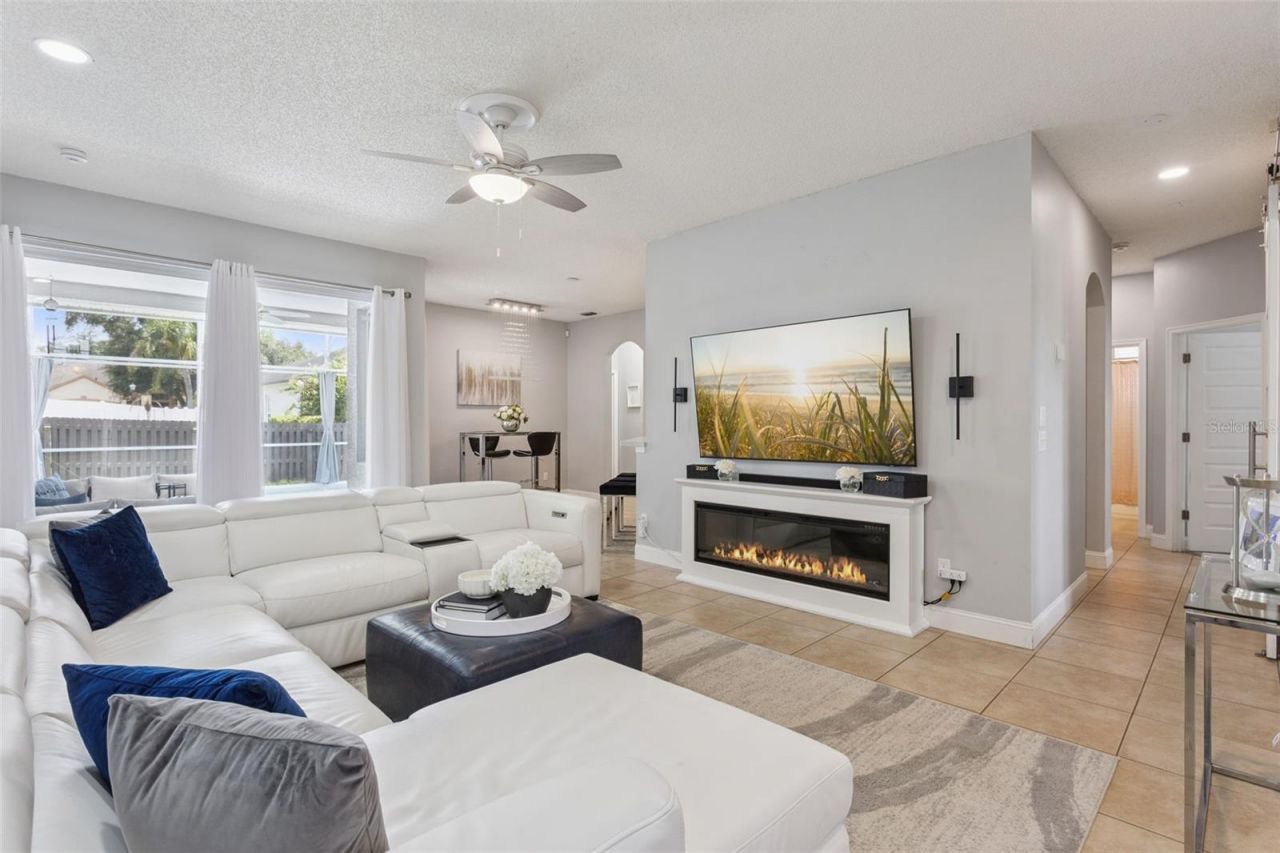 5536 Crepe Myrtle Circle , Oviedo, FL 32765 Photo