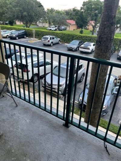 927 Riverside Dr , Unit 326, Coral Springs, FL 33071 Photo
