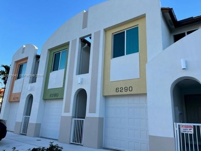 4729 SW 63rd Ln, Unit 4, Davie, FL 33314 Photo