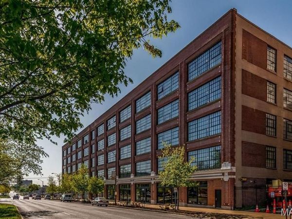 4100 Forest Park Avenue, St Louis, MO 63108