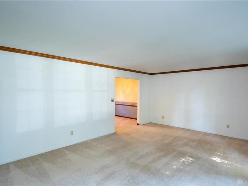 131 N Johanna Drive, Centerville, OH 45459 Photo 10