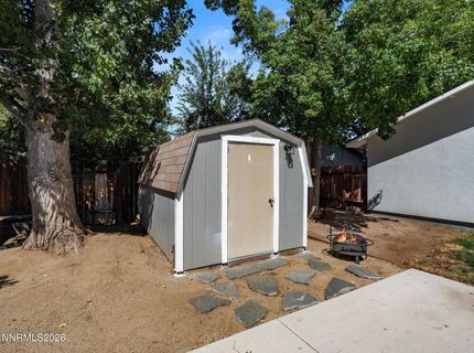 941 Armstrong Lane, Carson City, NV 89701 Photo