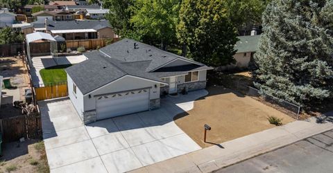 941 Armstrong Lane, Carson City, NV 89701 Photo