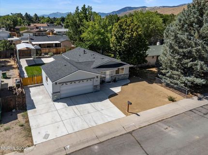 941 Armstrong Lane, Carson City, NV 89701 Photo
