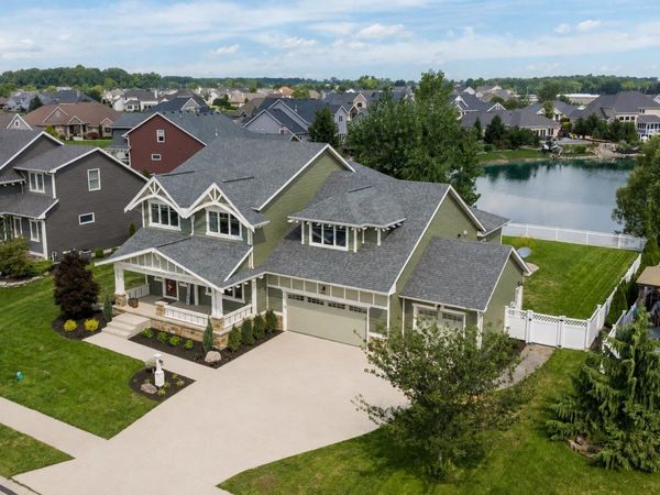 14530 Sandstone Drive, Fort Wayne, IN 46814