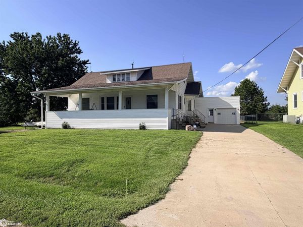 330 W Cedar Street, Birmingham, IA 52535