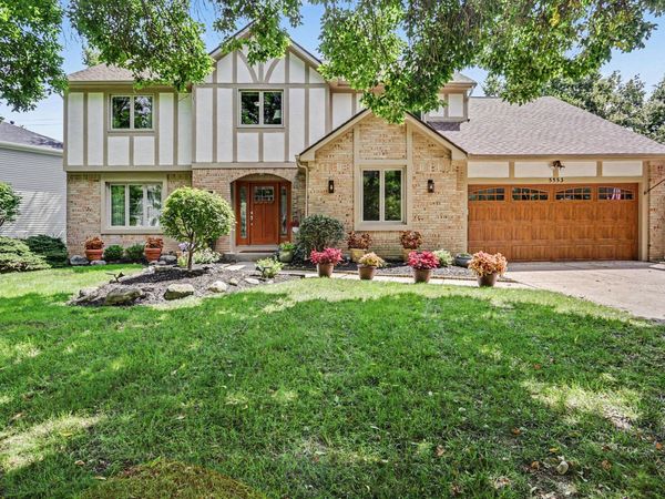 5553 Parker Hill Lane , Dublin, OH 43017