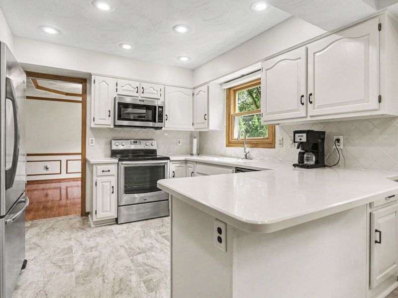5553 Parker Hill Lane , Dublin, OH 43017 Photo 9