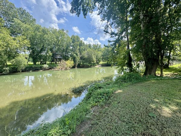 815 Leisure Lane , Unit 7, Linden, TN 37096