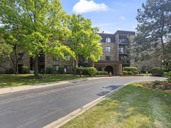 2005 Valencia Drive , Unit 306D, Northbrook, IL 60062