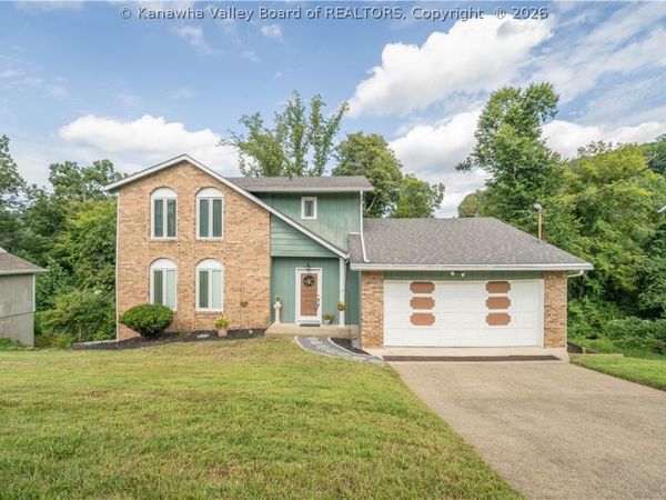 1377 Nottingham Road, Charleston, WV 25314